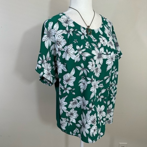 Attention sz med top mix media grass green with white - Picture 3 of 13